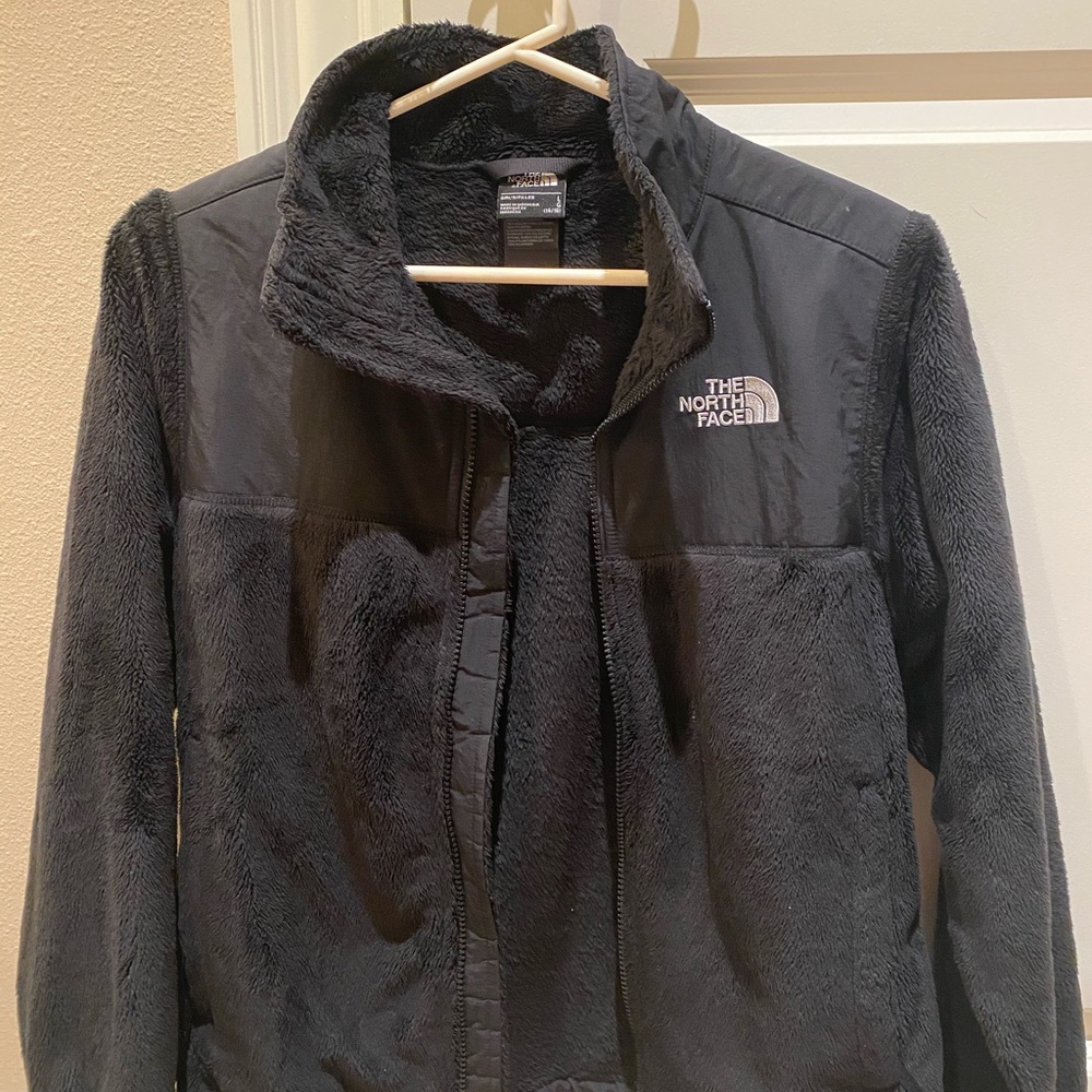 Black fur north face jacket